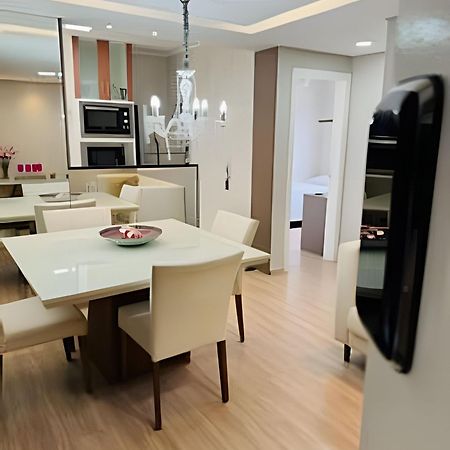 Condominio Mundi Resort 贝洛哈里桑塔 外观 照片